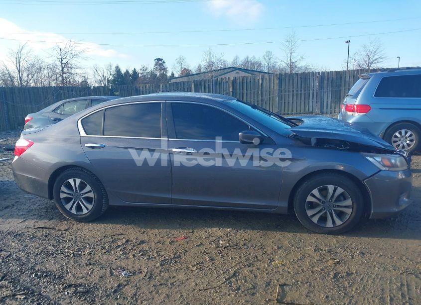 Photo 13 of 2015 Honda Accord LX (VIN 1HGCR2F39FA217468)
