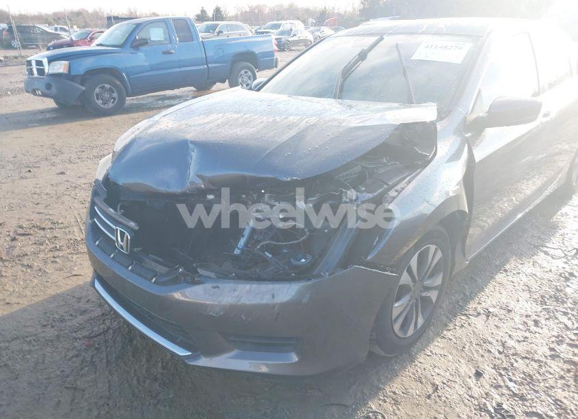 Photo 6 of 2015 Honda Accord LX (VIN 1HGCR2F39FA217468)