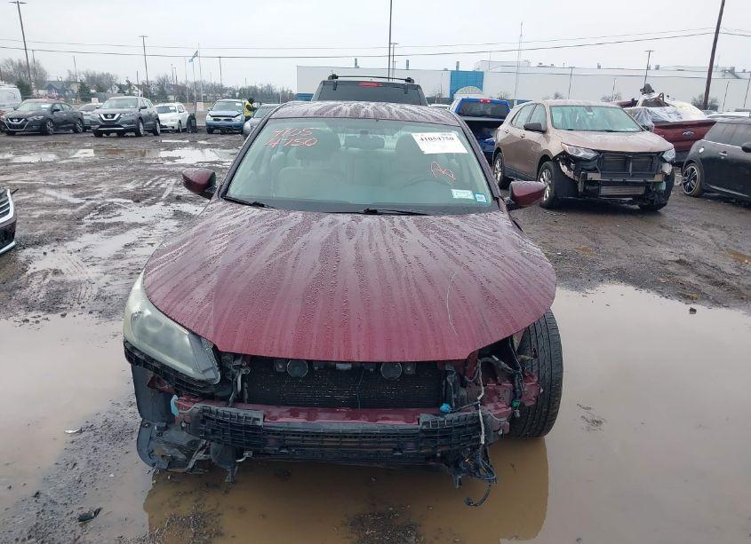 Photo 13 of 2015 Honda Accord LX (VIN 1HGCR2F39FA229488)