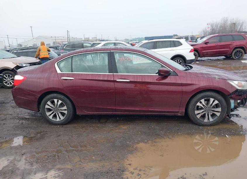 Photo 14 of 2015 Honda Accord LX (VIN 1HGCR2F39FA229488)