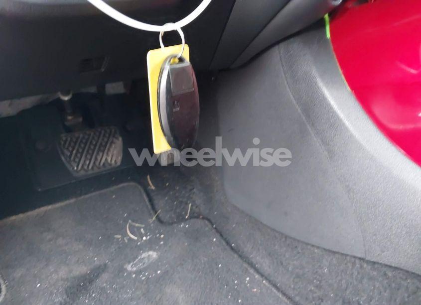 Photo 11 of 2011 Nissan Juke SV (VIN 1HGCR2F39GA******)