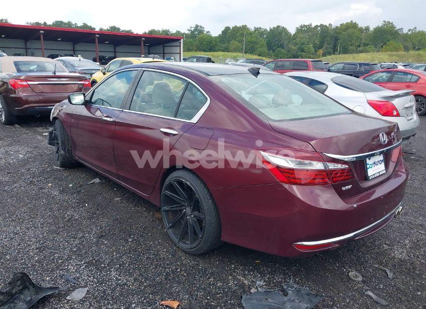 Photo 3 of 2016 Honda Accord LX (VIN 1HGCR2F39GA002416)