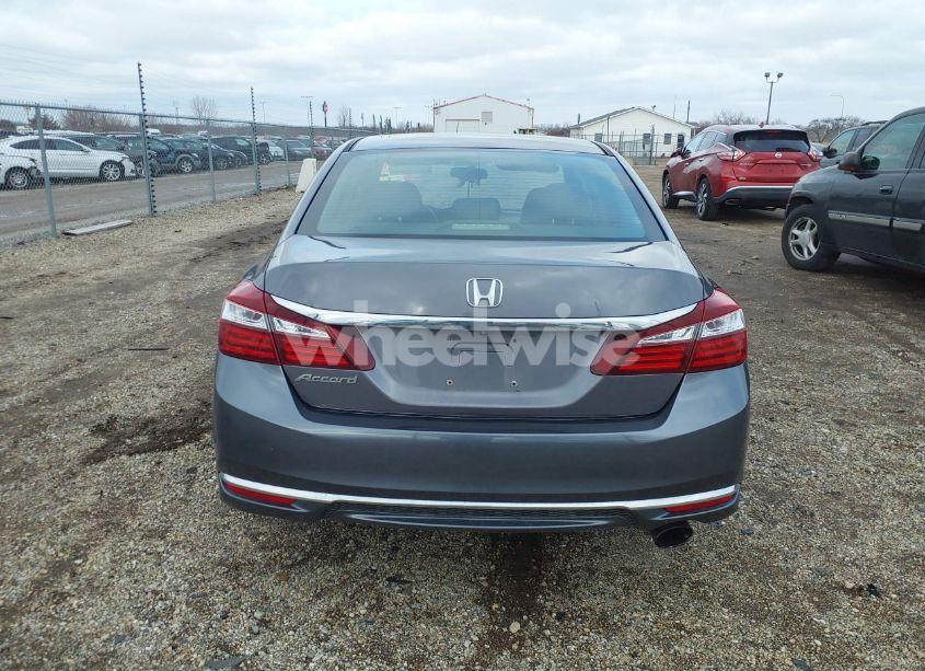 Photo 16 of 2016 Honda Accord LX (VIN 1HGCR2F39GA006045)