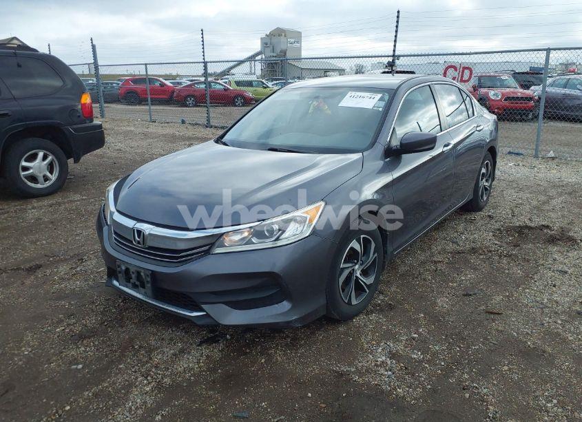 Photo 2 of 2016 Honda Accord LX (VIN 1HGCR2F39GA006045)