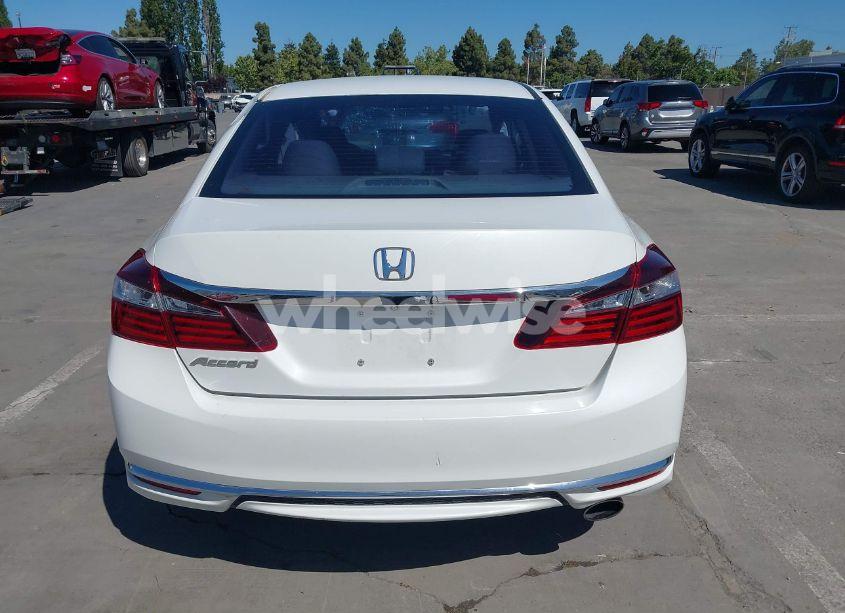 Photo 15 of 2016 Honda Accord LX (VIN 1HGCR2F39GA027610)