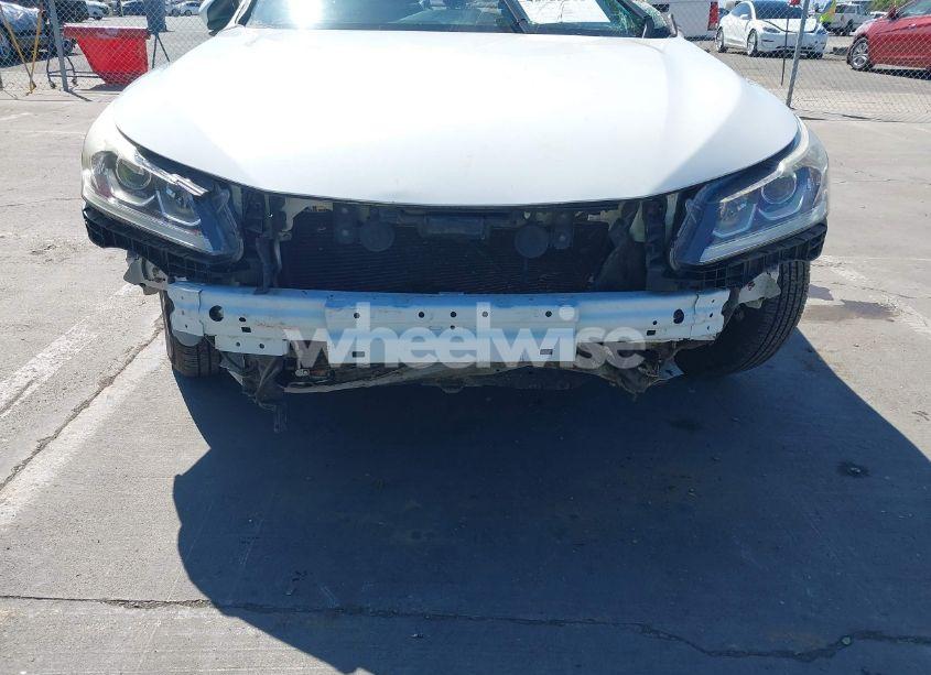 Photo 16 of 2016 Honda Accord LX (VIN 1HGCR2F39GA027610)