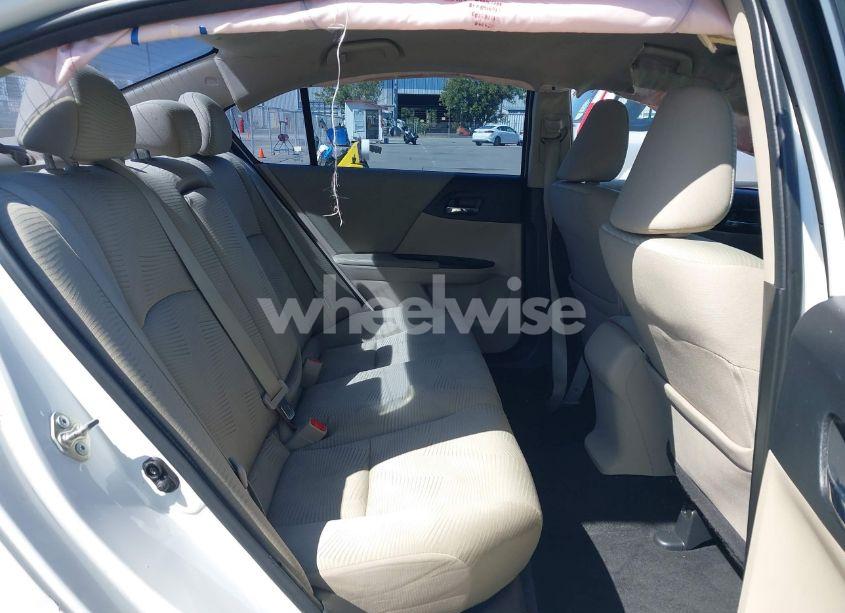 Photo 8 of 2016 Honda Accord LX (VIN 1HGCR2F39GA027610)