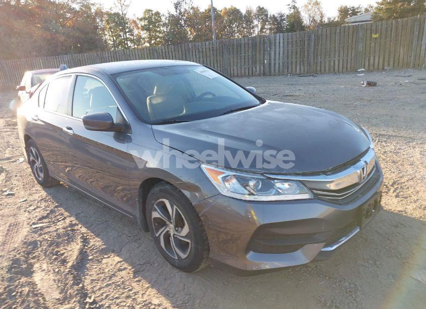 2016 Honda Accord LX (VIN 1HGCR2F39GA052426) main photo