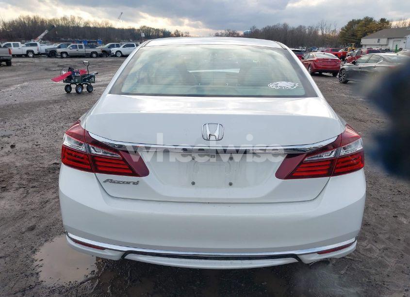 Photo 16 of 2016 Honda Accord LX (VIN 1HGCR2F39GA106923)