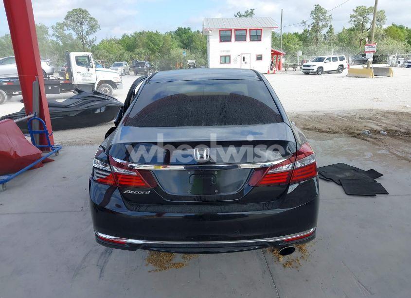 Photo 16 of 2016 Honda Accord LX (VIN 1HGCR2F39GA122412)