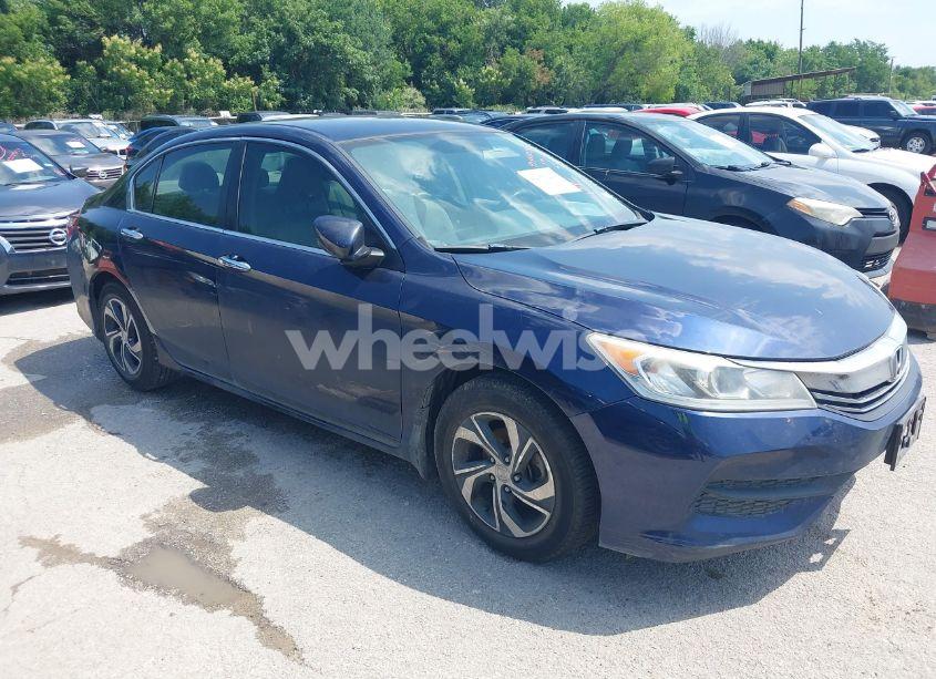 Photo 13 of 2016 Honda Accord LX (VIN 1HGCR2F39GA129277)