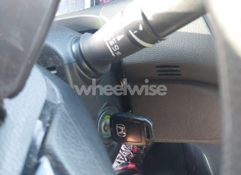 Photo 11 of 2016 Honda Accord LX (VIN 1HGCR2F39GA137332)