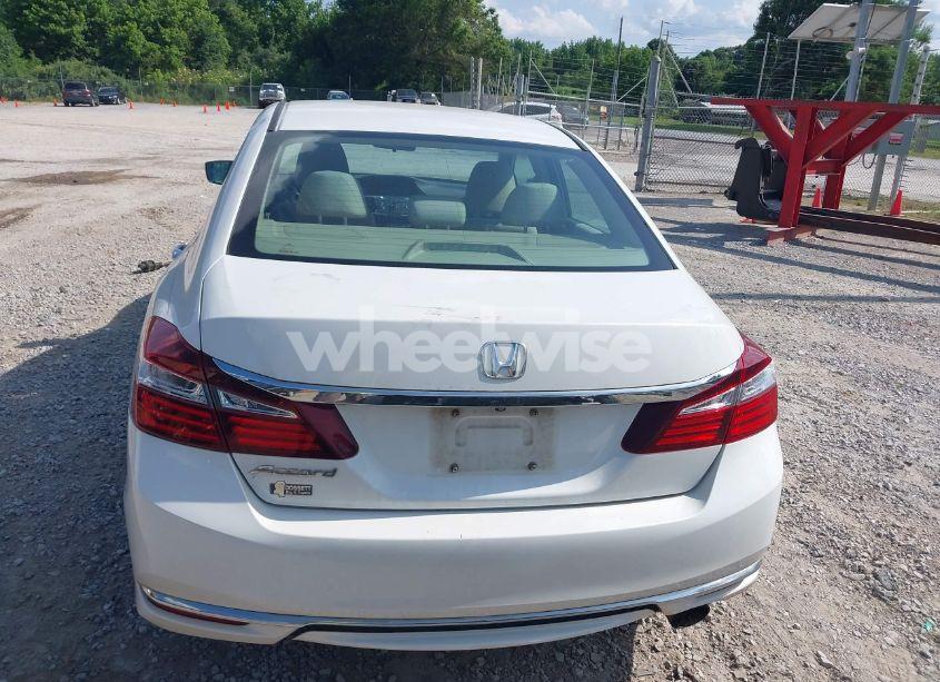 Photo 17 of 2016 Honda Accord LX (VIN 1HGCR2F39GA169424)