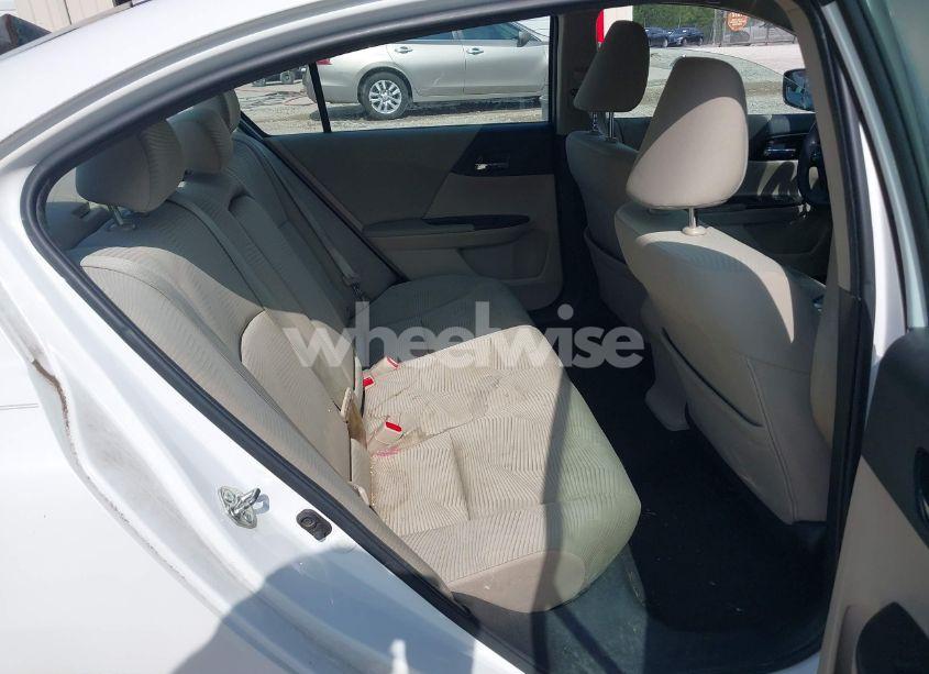 Photo 8 of 2016 Honda Accord LX (VIN 1HGCR2F39GA169424)