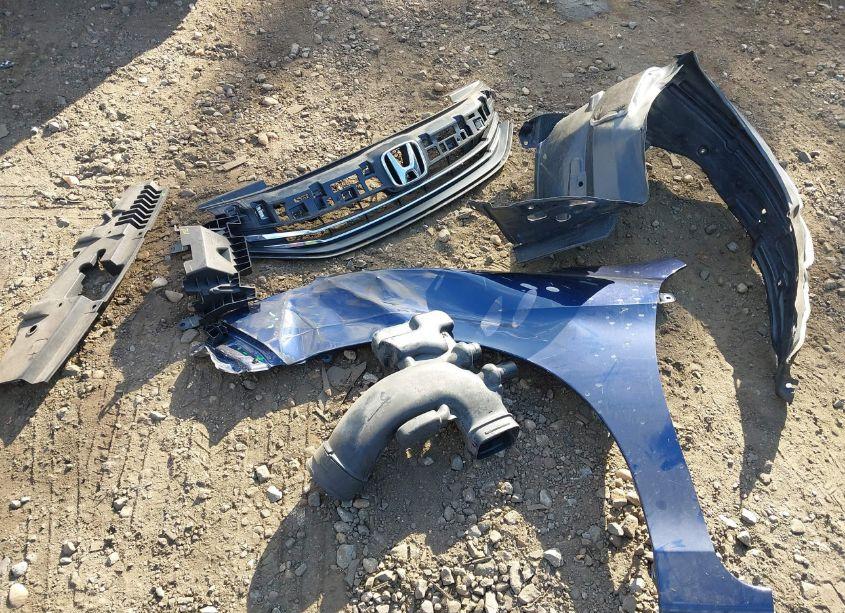 Photo 12 of 2016 Honda Accord LX (VIN 1HGCR2F39GA209386)