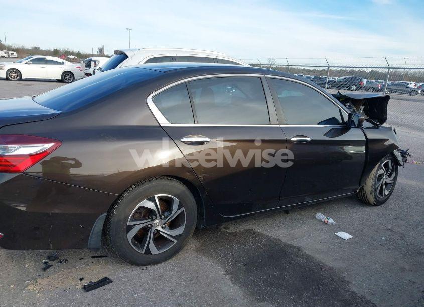 Photo 13 of 2016 Honda Accord LX (VIN 1HGCR2F39GA216371)