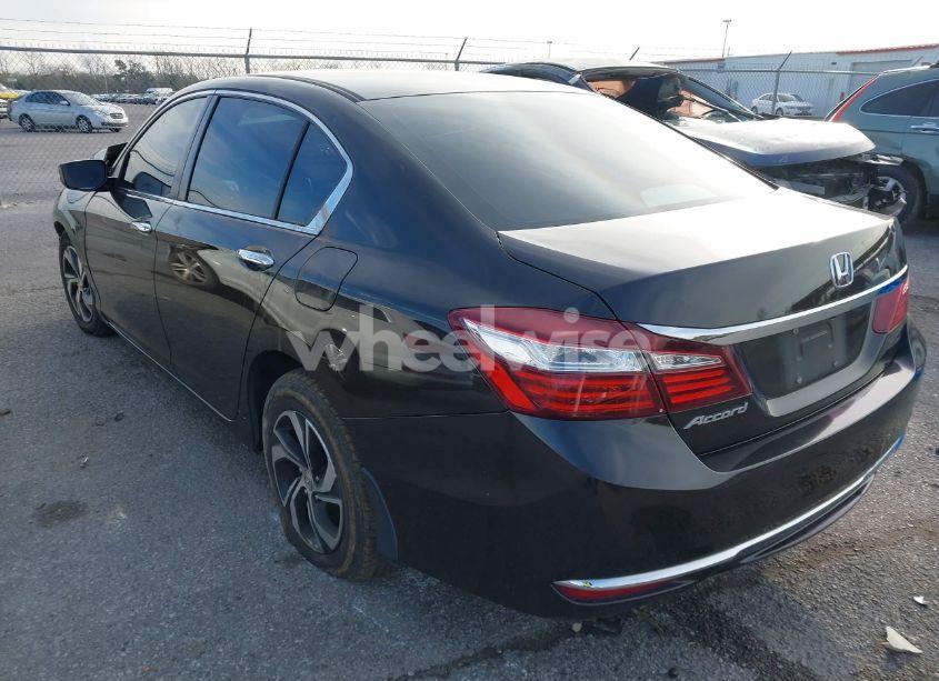 Photo 3 of 2016 Honda Accord LX (VIN 1HGCR2F39GA216371)