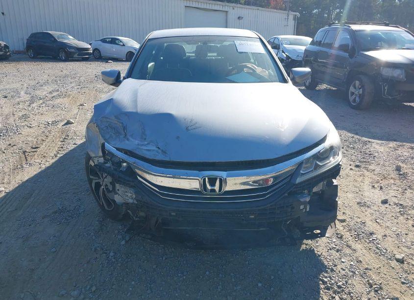 Photo 6 of 2016 Honda Accord LX (VIN 1HGCR2F39GA236975)