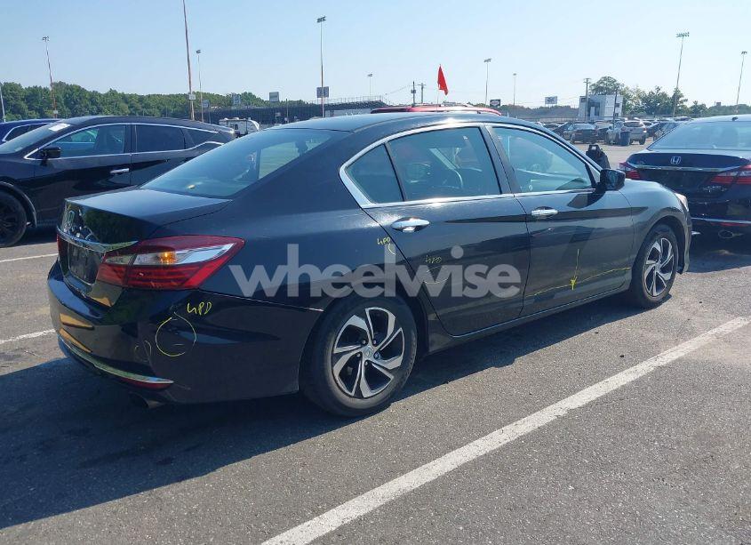 Photo 4 of 2016 Honda Accord LX (VIN 1HGCR2F39GA239830)