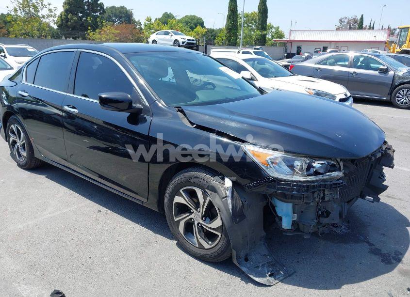 2017 Honda Accord LX (VIN 1HGCR2F39HA080521) main photo