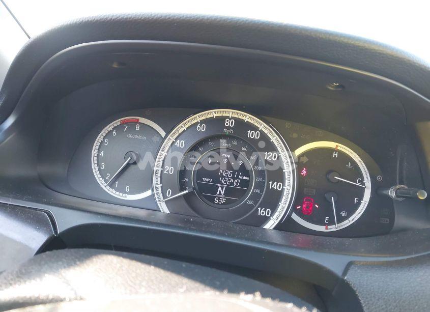 Photo 7 of 2017 Honda Accord LX (VIN 1HGCR2F39HA117437)