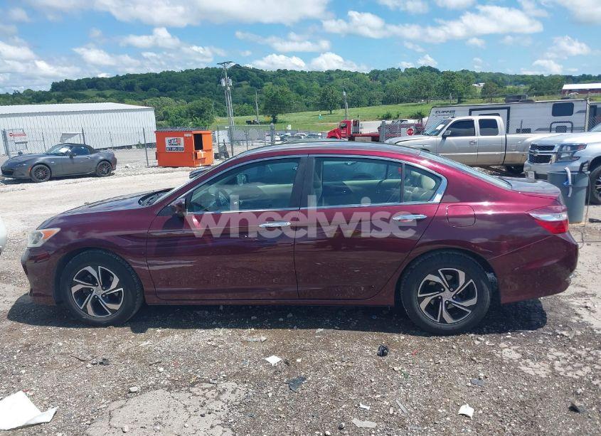 Photo 14 of 2017 Honda Accord LX (VIN 1HGCR2F39HA128499)