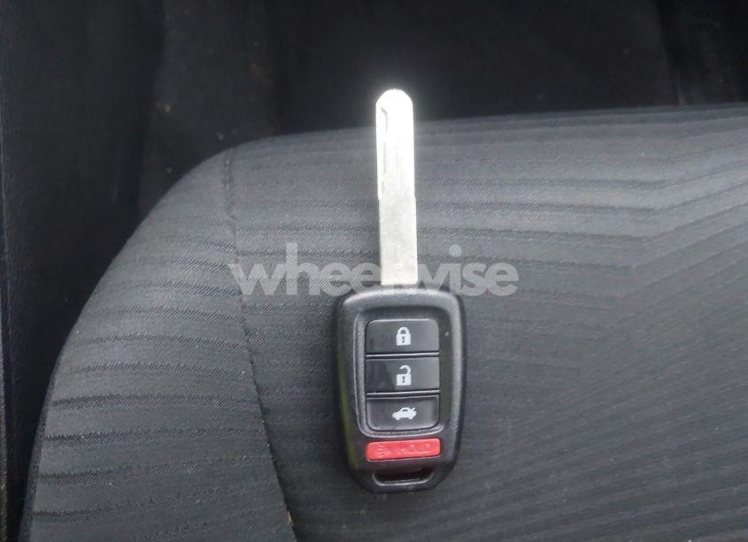 Photo 11 of 2017 Honda Accord LX (VIN 1HGCR2F39HA134741)