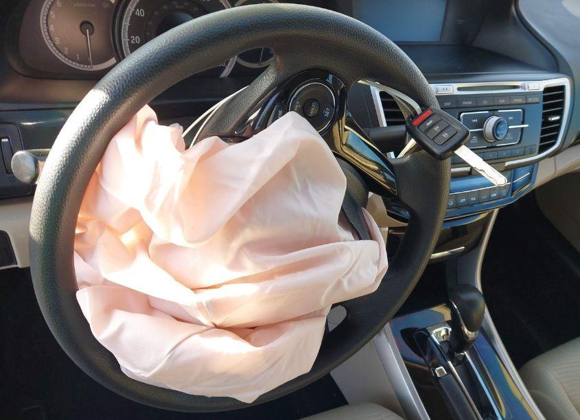 Photo 11 of 2017 Honda Accord LX (VIN 1HGCR2F39HA148235)