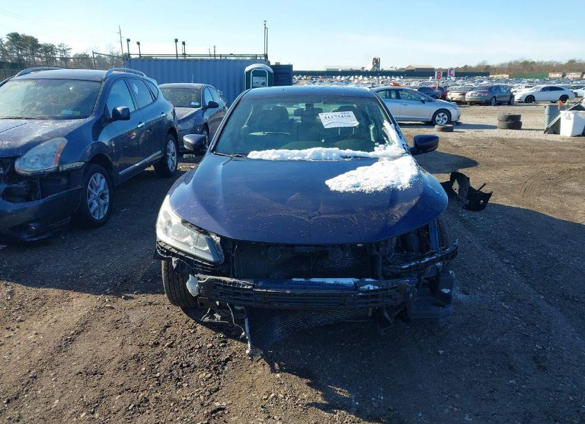 Photo 12 of 2017 Honda Accord LX (VIN 1HGCR2F39HA239912)