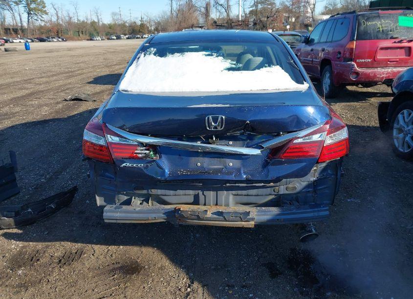 Photo 16 of 2017 Honda Accord LX (VIN 1HGCR2F39HA239912)