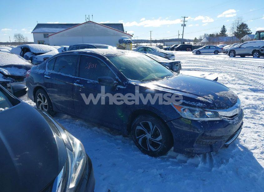 2017 Honda Accord LX (VIN 1HGCR2F39HA256726) main photo