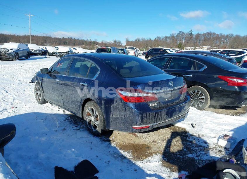 Photo 3 of 2017 Honda Accord LX (VIN 1HGCR2F39HA256726)