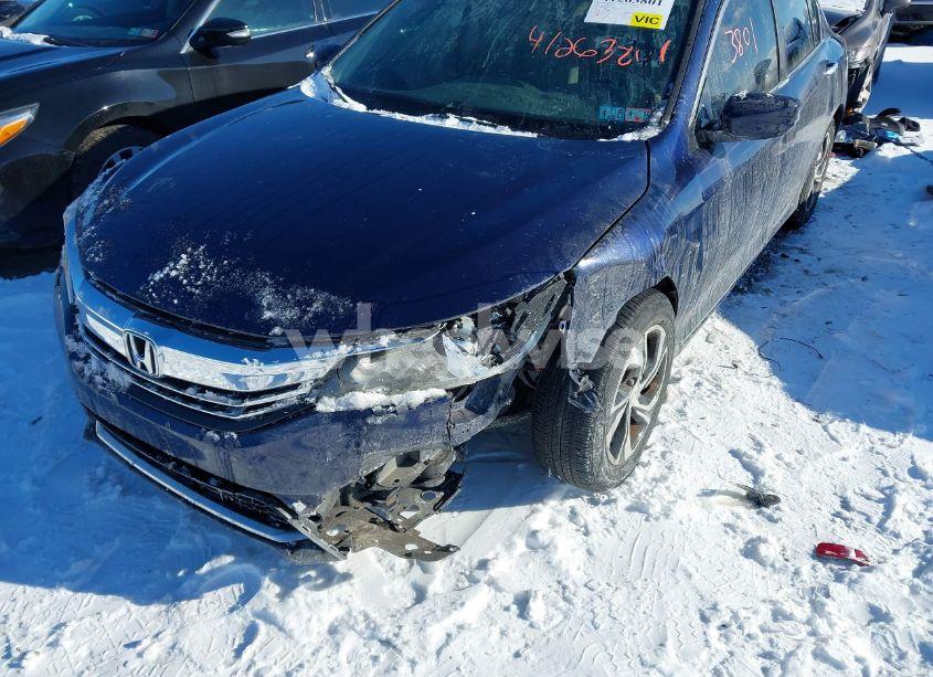 Photo 6 of 2017 Honda Accord LX (VIN 1HGCR2F39HA256726)