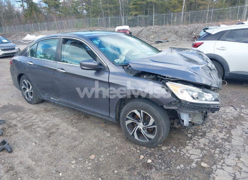 2017 Honda Accord LX (VIN 1HGCR2F39HA286356) main photo