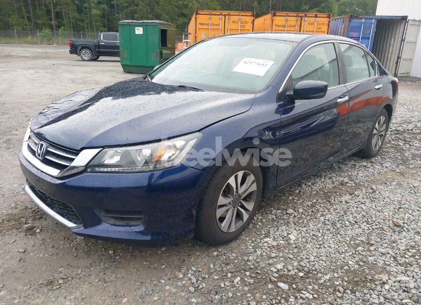Photo 2 of 2013 Honda Accord LX (VIN 1HGCR2F3XDA054097)