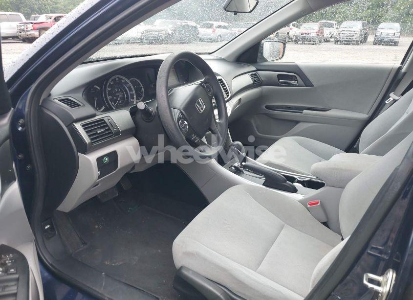 Photo 5 of 2013 Honda Accord LX (VIN 1HGCR2F3XDA054097)