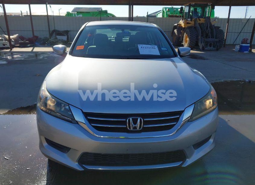 Photo 12 of 2013 Honda Accord LX (VIN 1HGCR2F3XDA069568)