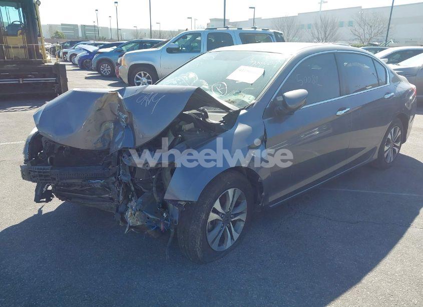 Photo 2 of 2013 Honda Accord LX (VIN 1HGCR2F3XDA078920)