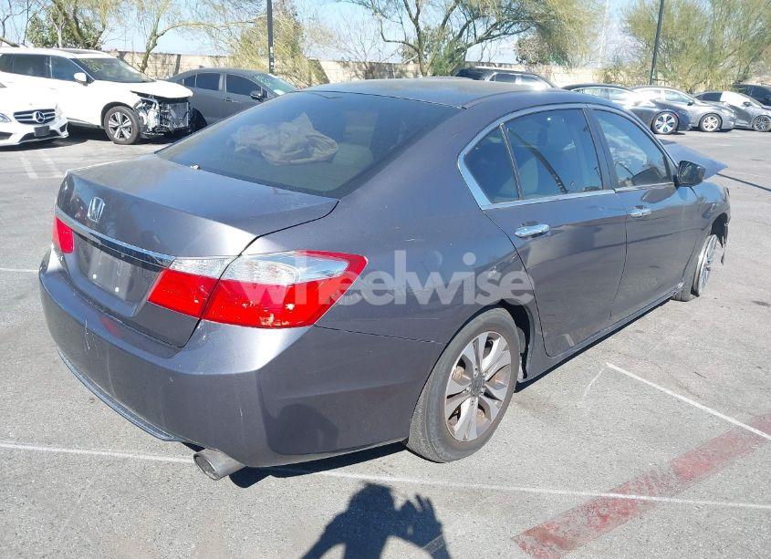 Photo 4 of 2013 Honda Accord LX (VIN 1HGCR2F3XDA078920)