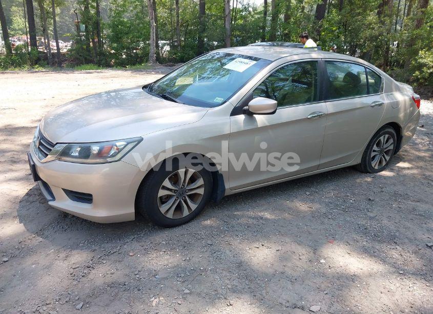 Photo 2 of 2013 Honda Accord LX (VIN 1HGCR2F3XDA099881)