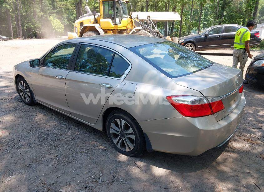 Photo 3 of 2013 Honda Accord LX (VIN 1HGCR2F3XDA099881)