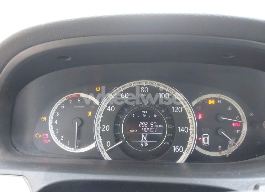 Photo 7 of 2013 Honda Accord LX (VIN 1HGCR2F3XDA099881)