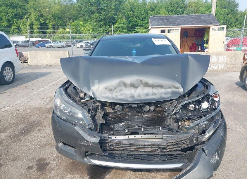 Photo 12 of 2013 Honda Accord LX (VIN 1HGCR2F3XDA142230)