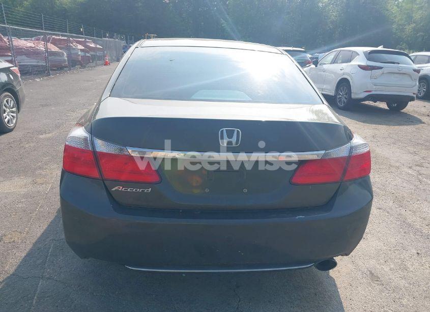 Photo 16 of 2013 Honda Accord LX (VIN 1HGCR2F3XDA142230)