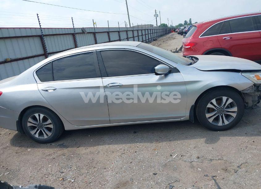 Photo 14 of 2013 Honda Accord LX (VIN 1HGCR2F3XDA148576)