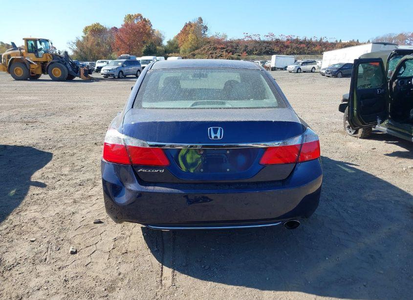 Photo 17 of 2013 Honda Accord LX (VIN 1HGCR2F3XDA177740)