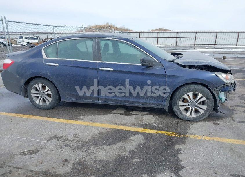 Photo 13 of 2013 Honda Accord LX (VIN 1HGCR2F3XDA191380)