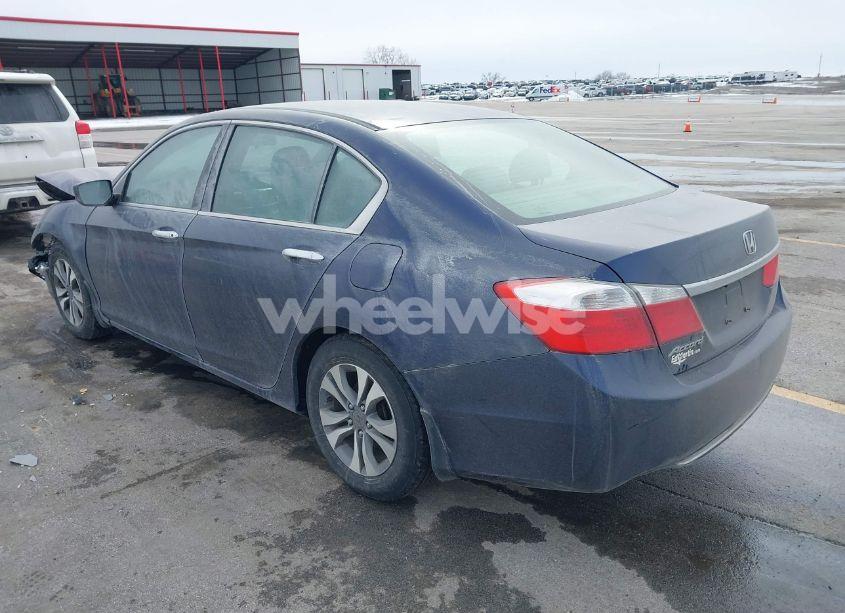 Photo 3 of 2013 Honda Accord LX (VIN 1HGCR2F3XDA191380)
