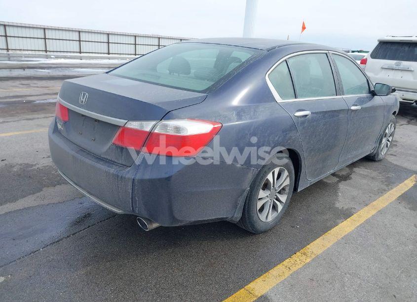 Photo 4 of 2013 Honda Accord LX (VIN 1HGCR2F3XDA191380)