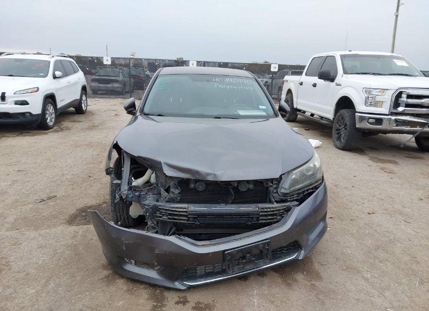 Photo 13 of 2013 Honda Accord LX (VIN 1HGCR2F3XDA214477)